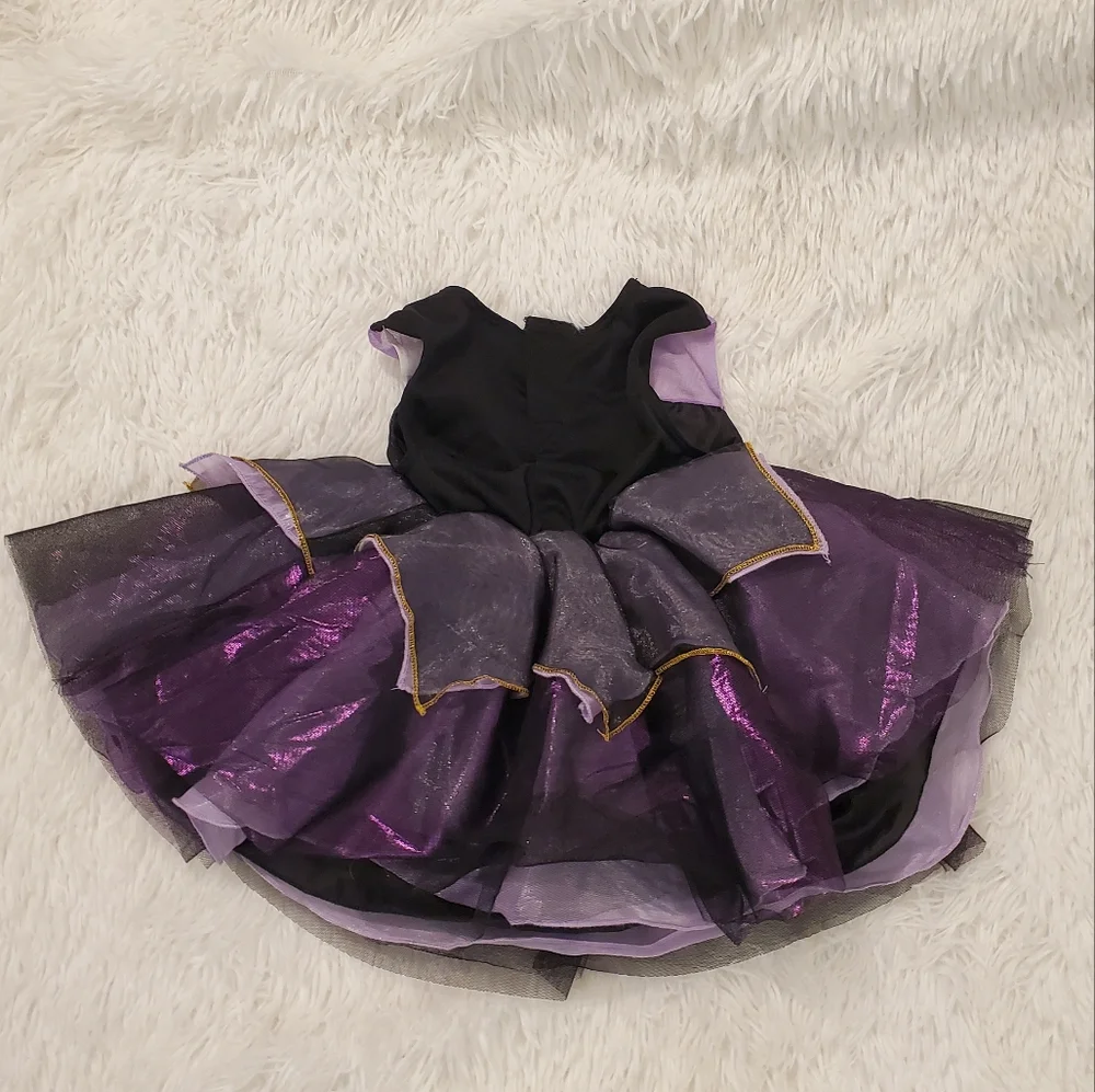 Disney shop closet receive